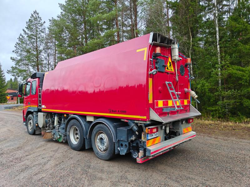 Beam S12000 Volvo FM410 - Σάρωθρο δρόμων: φωτογραφία 3 Beam S12000 Volvo FM410 - Σάρωθρο δρόμων: φωτογραφία 3
