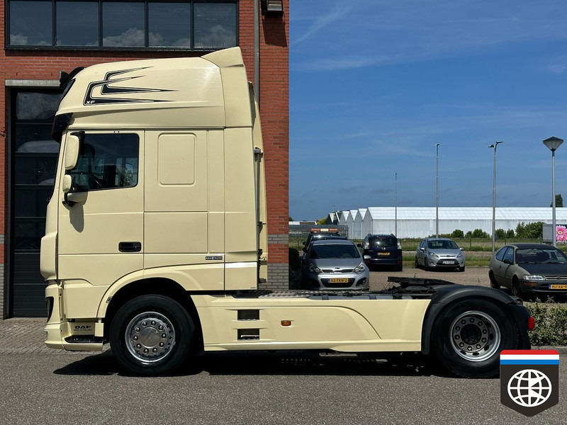 DAF XF 440 FT Super Space / FULL SPOILER / HOLLAND TRUCK - Τράκτορας: φωτογραφία 3 DAF XF 440 FT Super Space / FULL SPOILER / HOLLAND TRUCK - Τράκτορας: φωτογραφία 3