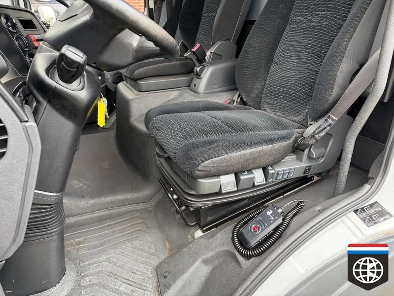 Φορτηγό κόφα Mercedes-Benz ATEGO 818 TAIL LIFT / TACHO 2 / GOOD TYRES: φωτογραφία 9 Φορτηγό κόφα Mercedes-Benz ATEGO 818 TAIL LIFT / TACHO 2 / GOOD TYRES: φωτογραφία 9