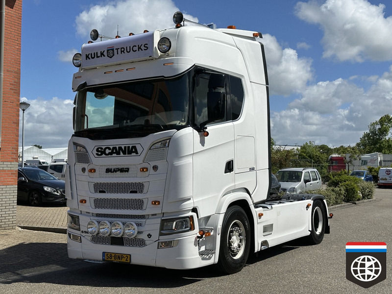 Scania S520 King of the Road - PTO hydraulic - HOLLAND TRUCK *** CONCOURSTAAT *** - Τράκτορας: φωτογραφία 3 Scania S520 King of the Road - PTO hydraulic - HOLLAND TRUCK *** CONCOURSTAAT *** - Τράκτορας: φωτογραφία 3