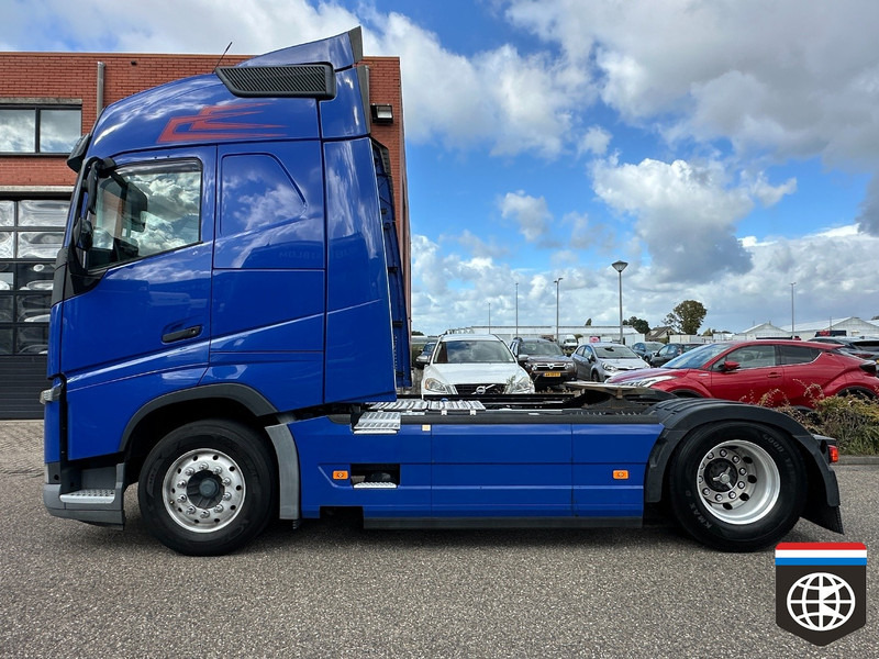 Volvo FH 460 CHASSIS: JB / FULL SPOILER / LOW KM - Τράκτορας: φωτογραφία 3 Volvo FH 460 CHASSIS: JB / FULL SPOILER / LOW KM - Τράκτορας: φωτογραφία 3