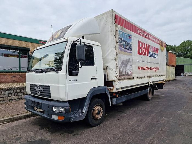 MAN L2000 LE 8.180 - Φορτηγό μουσαμάς: φωτογραφία 1 MAN L2000 LE 8.180 - Φορτηγό μουσαμάς: φωτογραφία 1