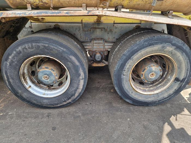 Μπετονιέρα φορτηγό Mercedes-Benz 2527 B 6X4: φωτογραφία 8 Μπετονιέρα φορτηγό Mercedes-Benz 2527 B 6X4: φωτογραφία 8