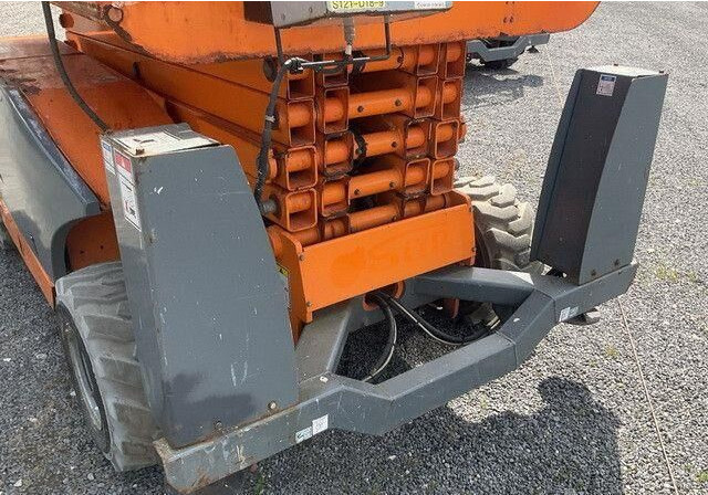 Haulotte Compact 12 DX, Geländegängig, Kubota, 12,15m - Ψαλιδωτό ανυψωτικό: φωτογραφία 5 Haulotte Compact 12 DX, Geländegängig, Kubota, 12,15m - Ψαλιδωτό ανυψωτικό: φωτογραφία 5