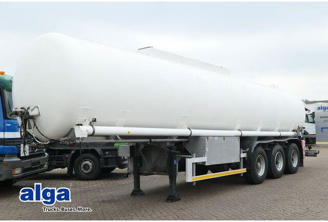 Kässbohrer STH 34/10-24/Tank 34.000 ltr./Unterbefüll./Pumpe - Επικαθήμενο βυτίο: φωτογραφία 1 Kässbohrer STH 34/10-24/Tank 34.000 ltr./Unterbefüll./Pumpe - Επικαθήμενο βυτίο: φωτογραφία 1