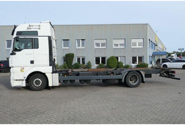 MAN 18.440 TGX 4x2, XXL, BDF, Standklima,Schlafliege - Φορτηγό σασί: φωτογραφία 2 MAN 18.440 TGX 4x2, XXL, BDF, Standklima,Schlafliege - Φορτηγό σασί: φωτογραφία 2