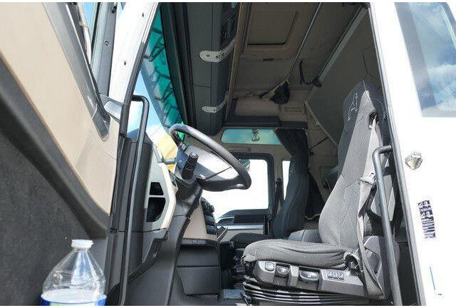 MAN 18.500 TGX 4x2, Intarder, Klima, 2x Tank,Spoiler - Τράκτορας: φωτογραφία 4 MAN 18.500 TGX 4x2, Intarder, Klima, 2x Tank,Spoiler - Τράκτορας: φωτογραφία 4