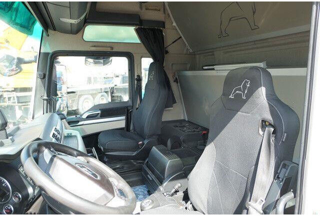 MAN 18.500 TGX 4x2, Intarder, Klima, 2x Tank,Spoiler - Τράκτορας: φωτογραφία 5 MAN 18.500 TGX 4x2, Intarder, Klima, 2x Tank,Spoiler - Τράκτορας: φωτογραφία 5