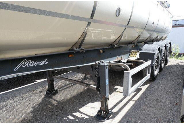 Menci SA 105, isoliert, 32m³, 4 Kammern, Alu-Felgen - Επικαθήμενο βυτίο: φωτογραφία 5 Menci SA 105, isoliert, 32m³, 4 Kammern, Alu-Felgen - Επικαθήμενο βυτίο: φωτογραφία 5