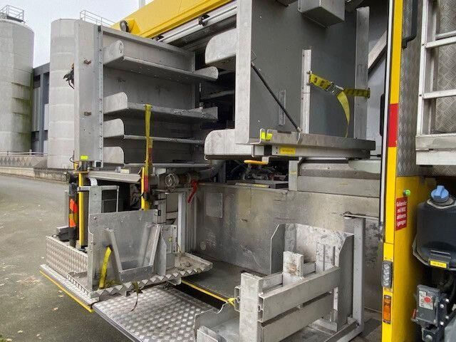 Mercedes-Benz 1833 Axor 4x4, Kran Palfinger, Rosenbauer, AHK - Πυροσβεστικό όχημα: φωτογραφία 5 Mercedes-Benz 1833 Axor 4x4, Kran Palfinger, Rosenbauer, AHK - Πυροσβεστικό όχημα: φωτογραφία 5