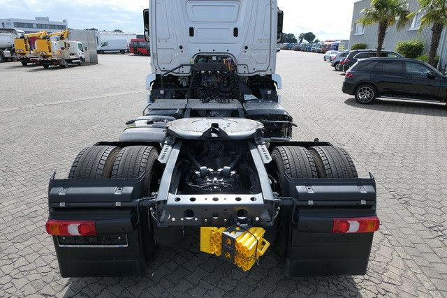 Mercedes-Benz 1836 LS Actros 4x2, ADR, Navi, Klima, 2.000km - Τράκτορας: φωτογραφία 4 Mercedes-Benz 1836 LS Actros 4x2, ADR, Navi, Klima, 2.000km - Τράκτορας: φωτογραφία 4