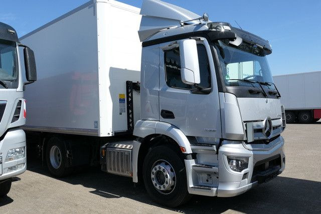 Mercedes-Benz 1836 LS Actros 4x2, ADR, Navi, Klima, 2.000km - Τράκτορας: φωτογραφία 2 Mercedes-Benz 1836 LS Actros 4x2, ADR, Navi, Klima, 2.000km - Τράκτορας: φωτογραφία 2