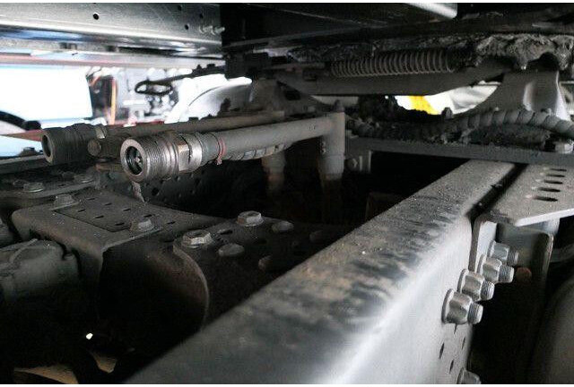 Mercedes-Benz 1853 LS Actros StyleLine HAD, Retarder, Hydr.,AC - Τράκτορας: φωτογραφία 4 Mercedes-Benz 1853 LS Actros StyleLine HAD, Retarder, Hydr.,AC - Τράκτορας: φωτογραφία 4