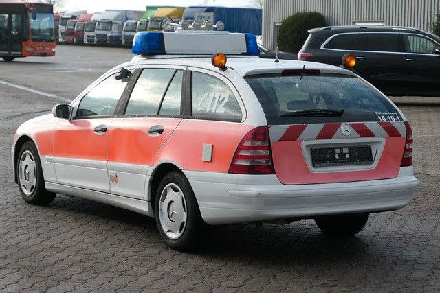 Mercedes-Benz C 220 CDI T-Modell, Notarzt, Feuerwehr, Klima - Ασθενοφόρο: φωτογραφία 3 Mercedes-Benz C 220 CDI T-Modell, Notarzt, Feuerwehr, Klima - Ασθενοφόρο: φωτογραφία 3