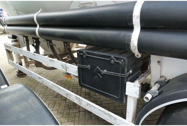 SPITZER SF 2743 PI, Zement, Alu-Felgen, 43m³, 1 Kammer - Επικαθήμενο βυτίο: φωτογραφία 5 SPITZER SF 2743 PI, Zement, Alu-Felgen, 43m³, 1 Kammer - Επικαθήμενο βυτίο: φωτογραφία 5