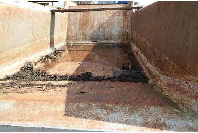 Stahl Hinterkippmulde ca. 18 cbm, Hilfsrahmen - Φορτηγό ανατρεπόμενο: φωτογραφία 4 Stahl Hinterkippmulde ca. 18 cbm, Hilfsrahmen - Φορτηγό ανατρεπόμενο: φωτογραφία 4