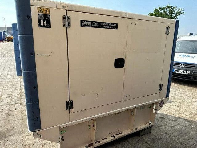 WILSON P33-2 Stromgenrator, 33kVA, Perkins, TOP - Βιομηχανική γεννήτρια: φωτογραφία 4 WILSON P33-2 Stromgenrator, 33kVA, Perkins, TOP - Βιομηχανική γεννήτρια: φωτογραφία 4