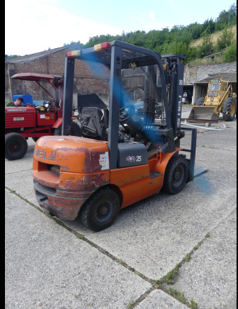 Chariot élévateur Heli CPCD 25 - Περονοφόρο όχημα: φωτογραφία 4 Chariot élévateur Heli CPCD 25 - Περονοφόρο όχημα: φωτογραφία 4
