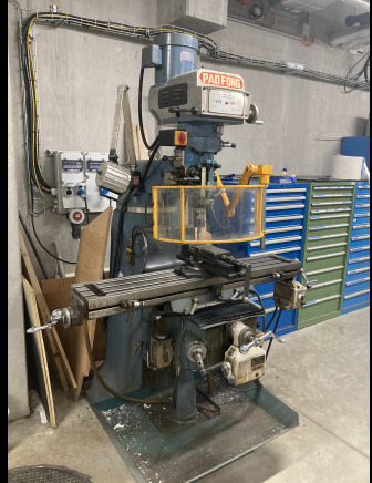 Fraiseuse - Κολωνάτο δράπανο: φωτογραφία 1 Fraiseuse - Κολωνάτο δράπανο: φωτογραφία 1