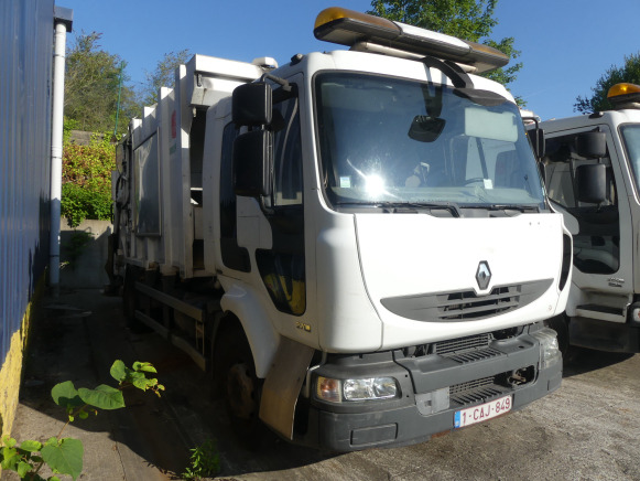 REF:1387 - Camion poubelle Renault Midlum 270DXI (2011-189.728 km) - Απορριμματοφόρο: φωτογραφία 2 REF:1387 - Camion poubelle Renault Midlum 270DXI (2011-189.728 km) - Απορριμματοφόρο: φωτογραφία 2