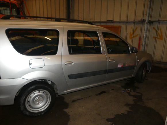 REF:2GBD456 - Voiture Dacia Logan Break SD (2011-85.514 km) - SUV: φωτογραφία 4 REF:2GBD456 - Voiture Dacia Logan Break SD (2011-85.514 km) - SUV: φωτογραφία 4