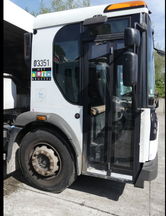 REF:3351 - Camion poubelle Renault Elite 4X2 (2011-82.270 km) - Απορριμματοφόρο: φωτογραφία 3 REF:3351 - Camion poubelle Renault Elite 4X2 (2011-82.270 km) - Απορριμματοφόρο: φωτογραφία 3