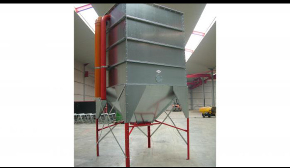 Silo d'intérieur - Μηχανή τροφίμων: φωτογραφία 1 Silo d'intérieur - Μηχανή τροφίμων: φωτογραφία 1