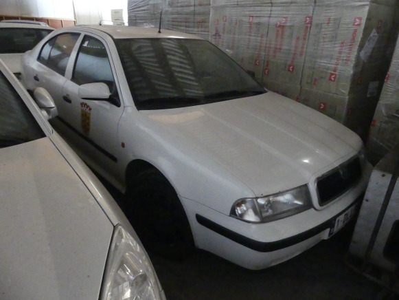 Voiture Skoda Octavia GLX - Αυτοκίνητο: φωτογραφία 1 Voiture Skoda Octavia GLX - Αυτοκίνητο: φωτογραφία 1