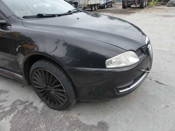 Voiture (saisie sur voirie) Alfa Romeo GT - Αυτοκίνητο: φωτογραφία 5 Voiture (saisie sur voirie) Alfa Romeo GT - Αυτοκίνητο: φωτογραφία 5