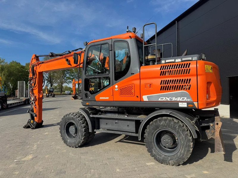 Doosan DX140-5 2018 - Τροχοφόρος εκσκαφέας: φωτογραφία 3 Doosan DX140-5 2018 - Τροχοφόρος εκσκαφέας: φωτογραφία 3