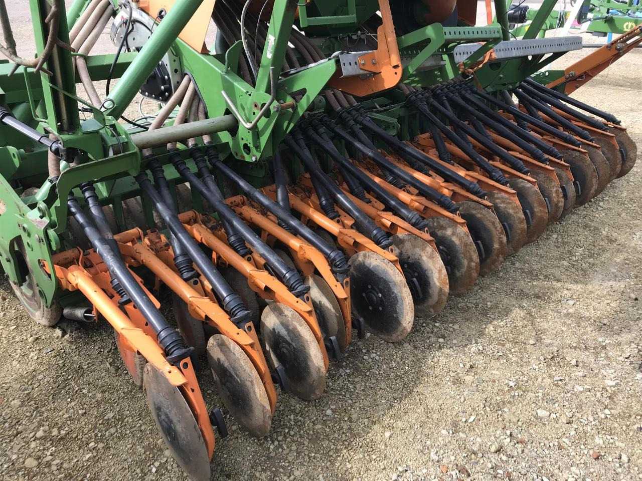 Amazone AD-P Super und KG4000 - Σπαρτική μηχανή: φωτογραφία 2 Amazone AD-P Super und KG4000 - Σπαρτική μηχανή: φωτογραφία 2