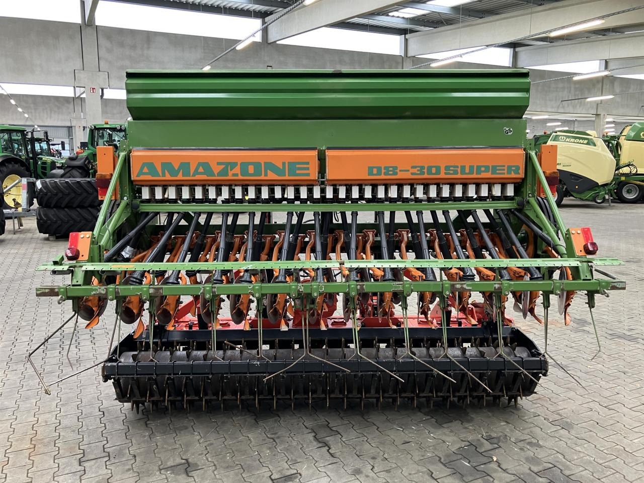 Amazone D8/30 Super - Σπαρτική μηχανή: φωτογραφία 4 Amazone D8/30 Super - Σπαρτική μηχανή: φωτογραφία 4