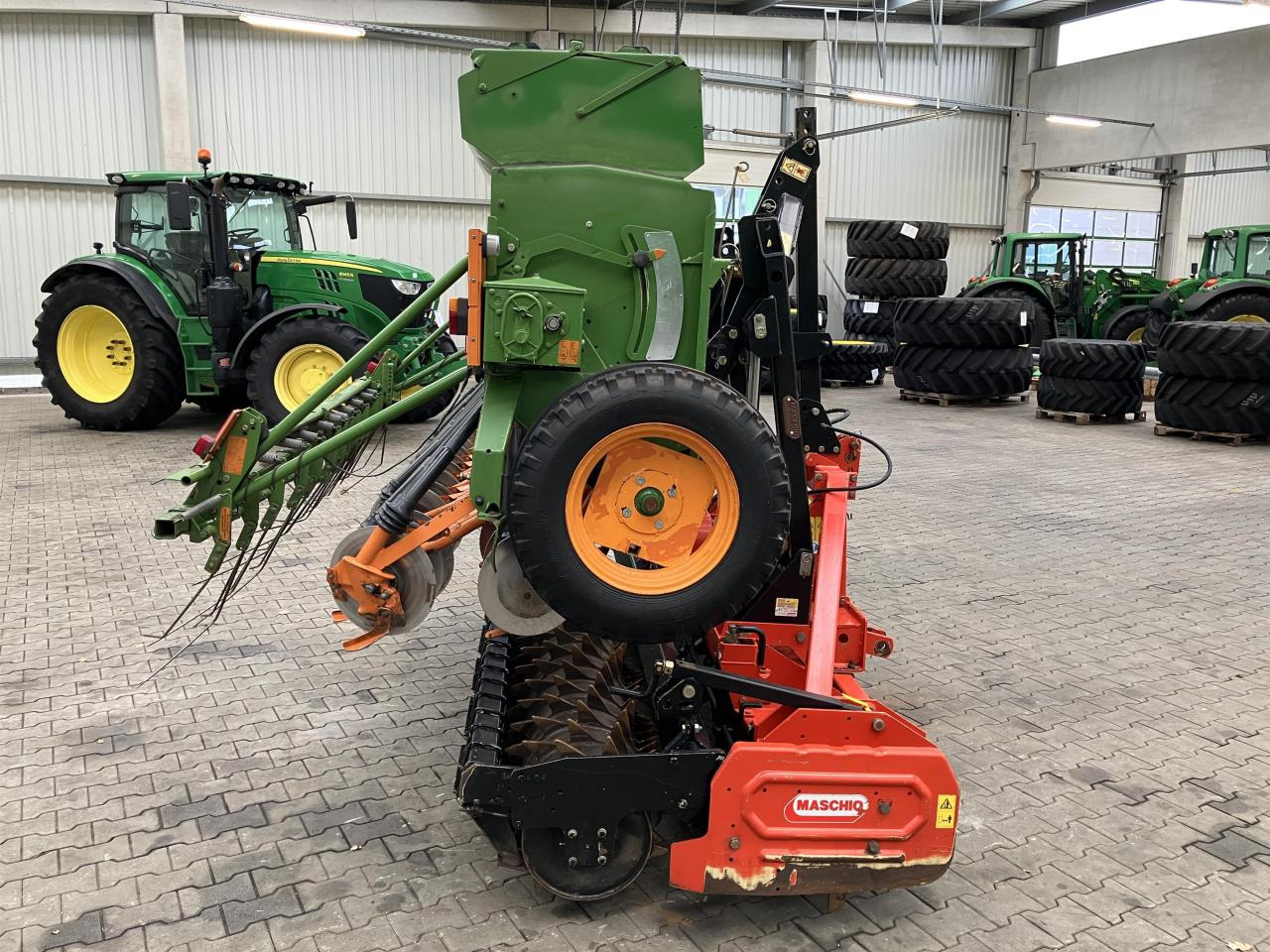 Amazone D8/30 Super - Σπαρτική μηχανή: φωτογραφία 3 Amazone D8/30 Super - Σπαρτική μηχανή: φωτογραφία 3