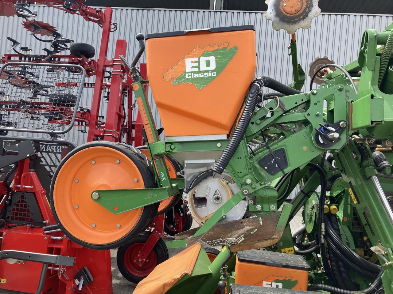 Amazone ED602K Classic - Σπαρτική μηχανή ακριβείας: φωτογραφία 4 Amazone ED602K Classic - Σπαρτική μηχανή ακριβείας: φωτογραφία 4