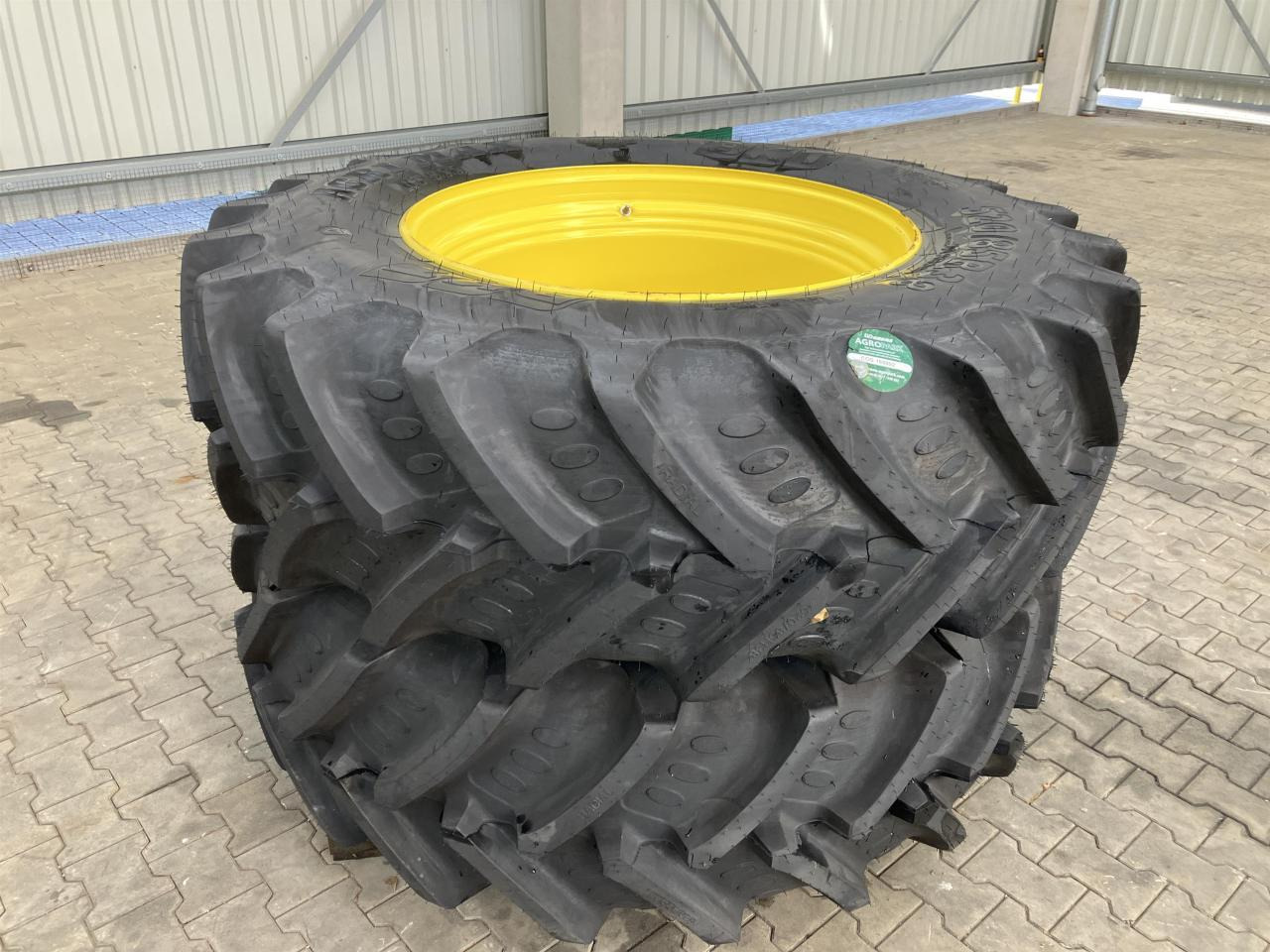 BKT 520/85R38 - Ελαστικό για Γεωργικά μηχανήματα: φωτογραφία 1 BKT 520/85R38 - Ελαστικό για Γεωργικά μηχανήματα: φωτογραφία 1