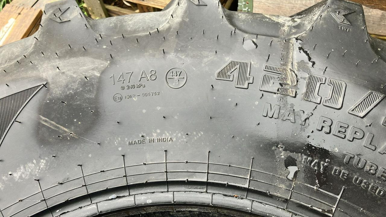 CEAT 420/90R30 - Ελαστικό για Γεωργικά μηχανήματα: φωτογραφία 5 CEAT 420/90R30 - Ελαστικό για Γεωργικά μηχανήματα: φωτογραφία 5