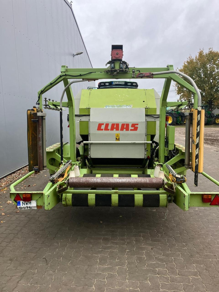 CLAAS Rollant 255 - Χορτοδετική μηχανή στρόγγυλης μπάλας: φωτογραφία 2 CLAAS Rollant 255 - Χορτοδετική μηχανή στρόγγυλης μπάλας: φωτογραφία 2