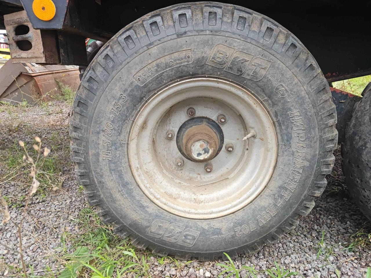 Βαγόνι ενσίρωσης Deutz-Fahr E390: φωτογραφία 8