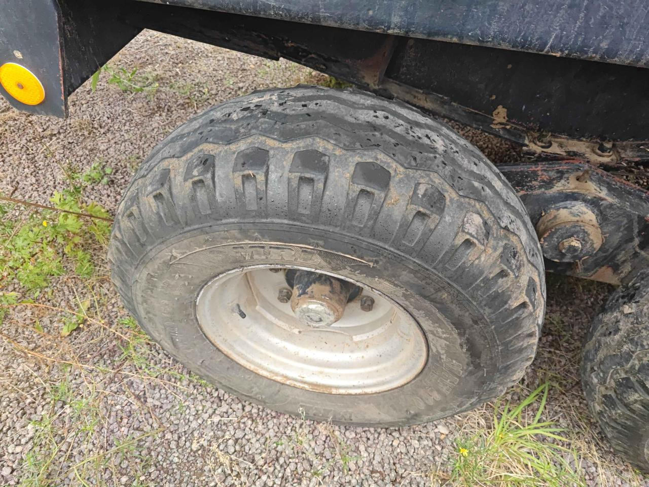 Βαγόνι ενσίρωσης Deutz-Fahr E390: φωτογραφία 16