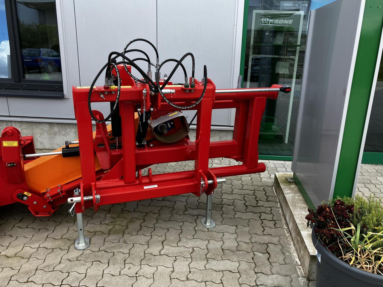 Dücker USM-26 VR4 - Καταστροφέας με σφυριά: φωτογραφία 3 Dücker USM-26 VR4 - Καταστροφέας με σφυριά: φωτογραφία 3