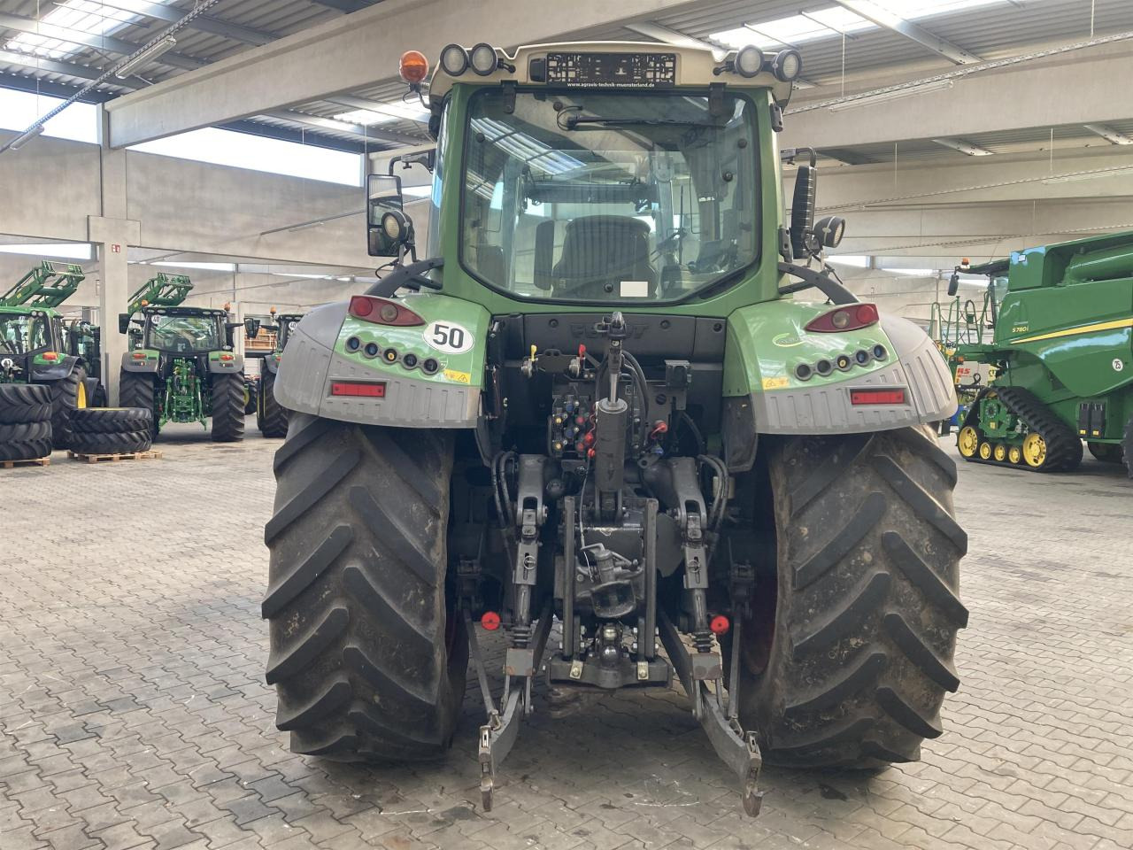 Fendt 516 Vario Profi - Τρακτέρ: φωτογραφία 3 Fendt 516 Vario Profi - Τρακτέρ: φωτογραφία 3