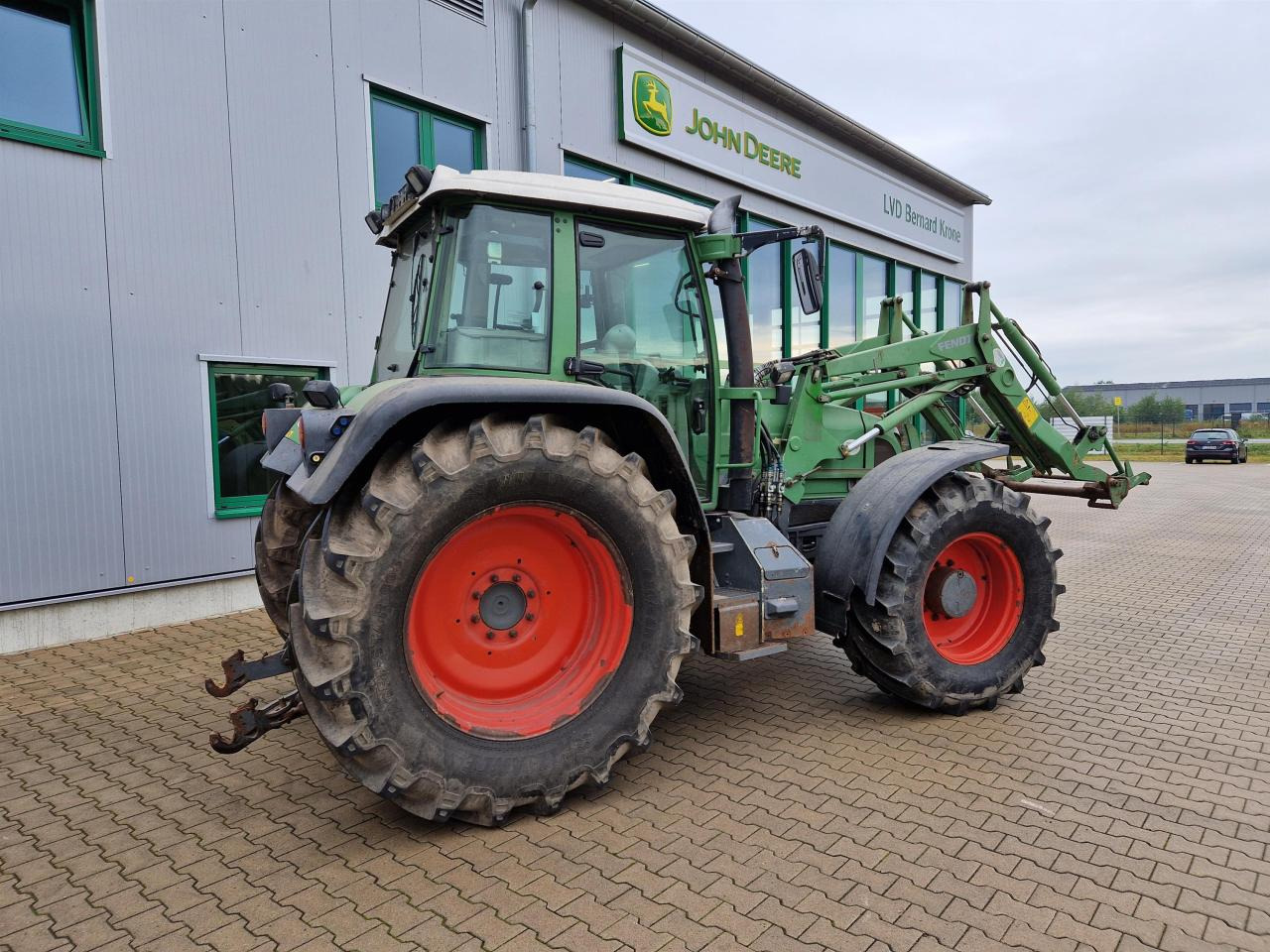 Fendt 714 Vario - Τρακτέρ: φωτογραφία 2 Fendt 714 Vario - Τρακτέρ: φωτογραφία 2