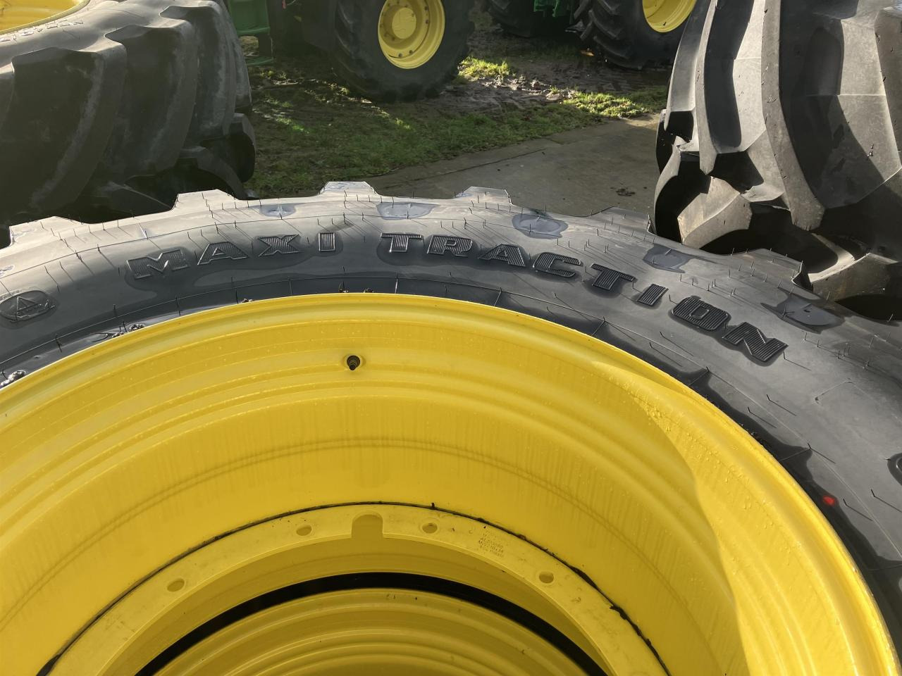 Firestone 650/85R38 - Ελαστικό για Γεωργικά μηχανήματα: φωτογραφία 3 Firestone 650/85R38 - Ελαστικό για Γεωργικά μηχανήματα: φωτογραφία 3