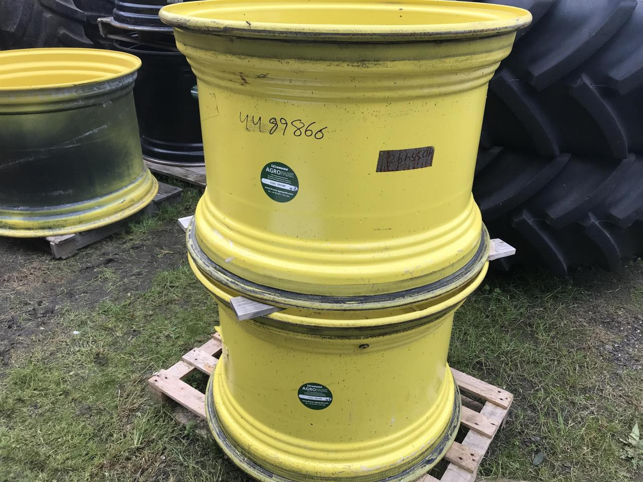 John Deere 23x34 - Ελαστικό για Γεωργικά μηχανήματα: φωτογραφία 1 John Deere 23x34 - Ελαστικό για Γεωργικά μηχανήματα: φωτογραφία 1