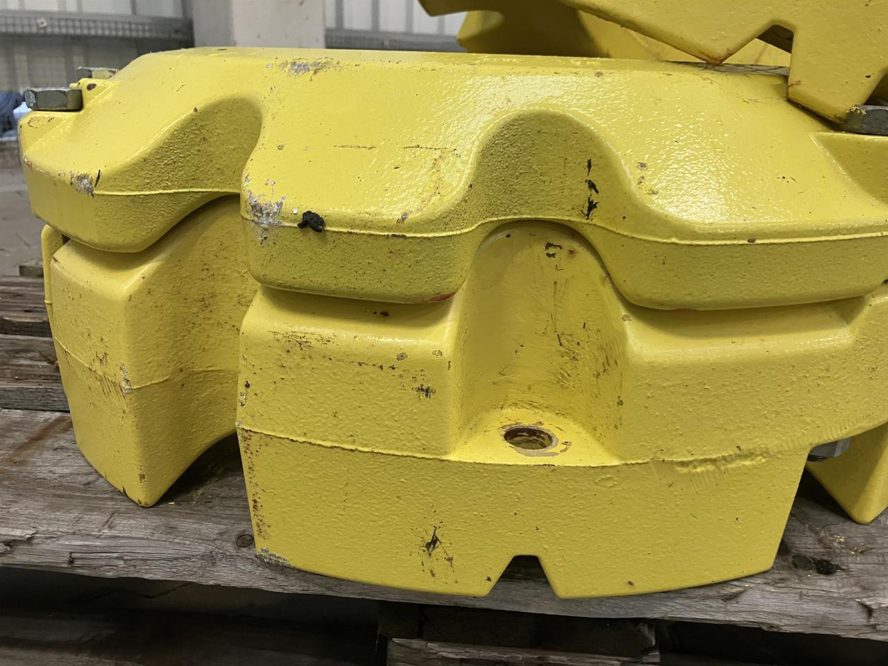 John Deere 2x 205+72 kg - Ανταλλακτικό για Γεωργικά μηχανήματα: φωτογραφία 2 John Deere 2x 205+72 kg - Ανταλλακτικό για Γεωργικά μηχανήματα: φωτογραφία 2