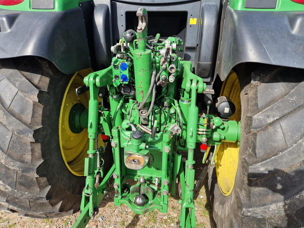 John Deere 6140R - Τρακτέρ: φωτογραφία 4 John Deere 6140R - Τρακτέρ: φωτογραφία 4