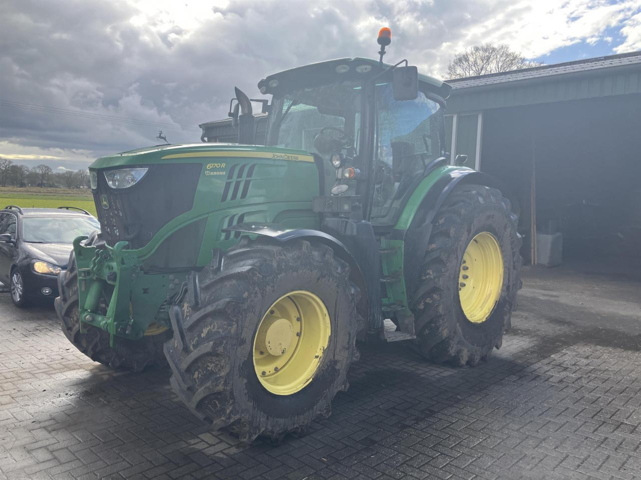 John Deere 6170R - Τρακτέρ: φωτογραφία 4 John Deere 6170R - Τρακτέρ: φωτογραφία 4