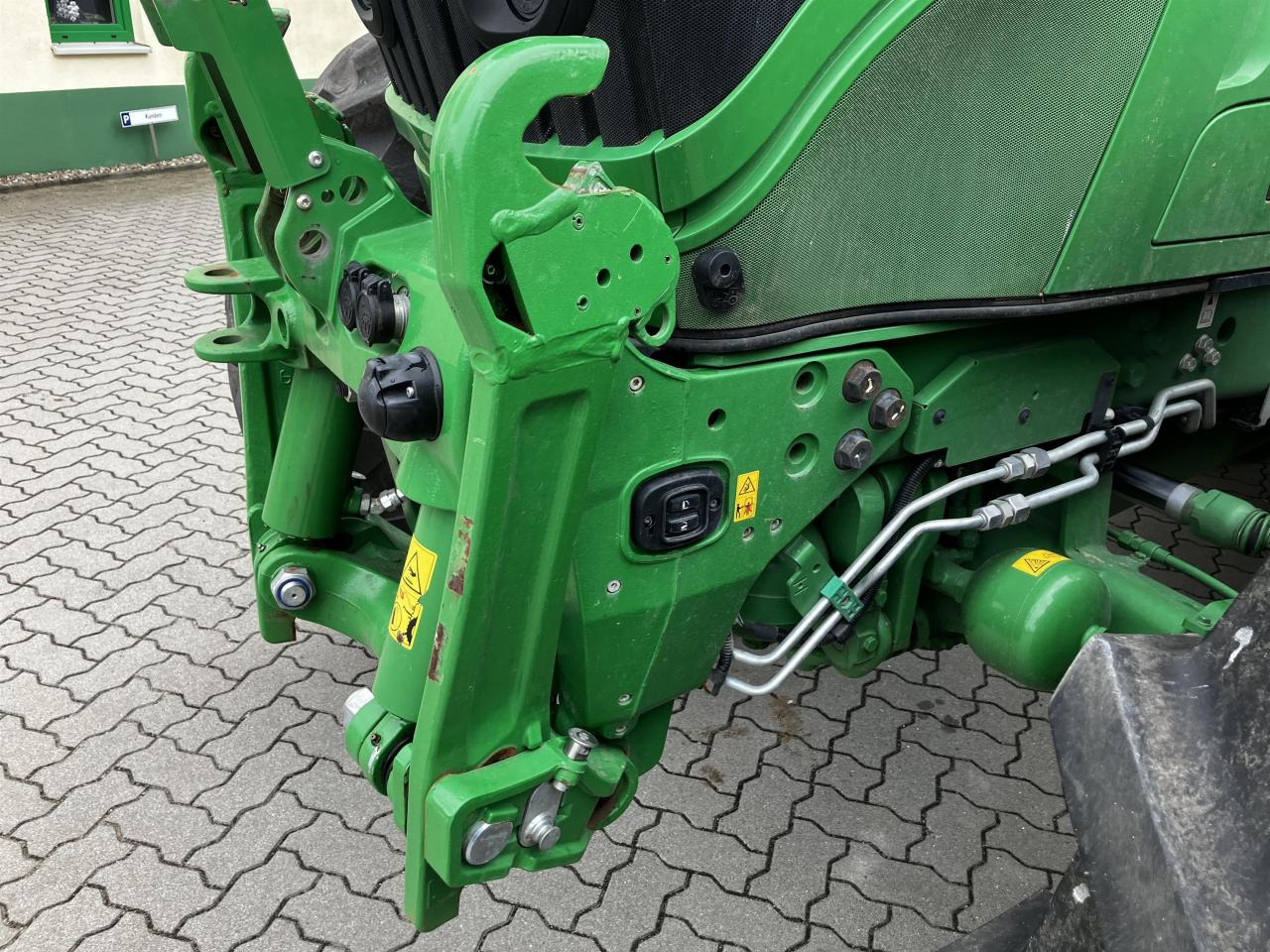 John Deere 6215R - Τρακτέρ: φωτογραφία 4 John Deere 6215R - Τρακτέρ: φωτογραφία 4