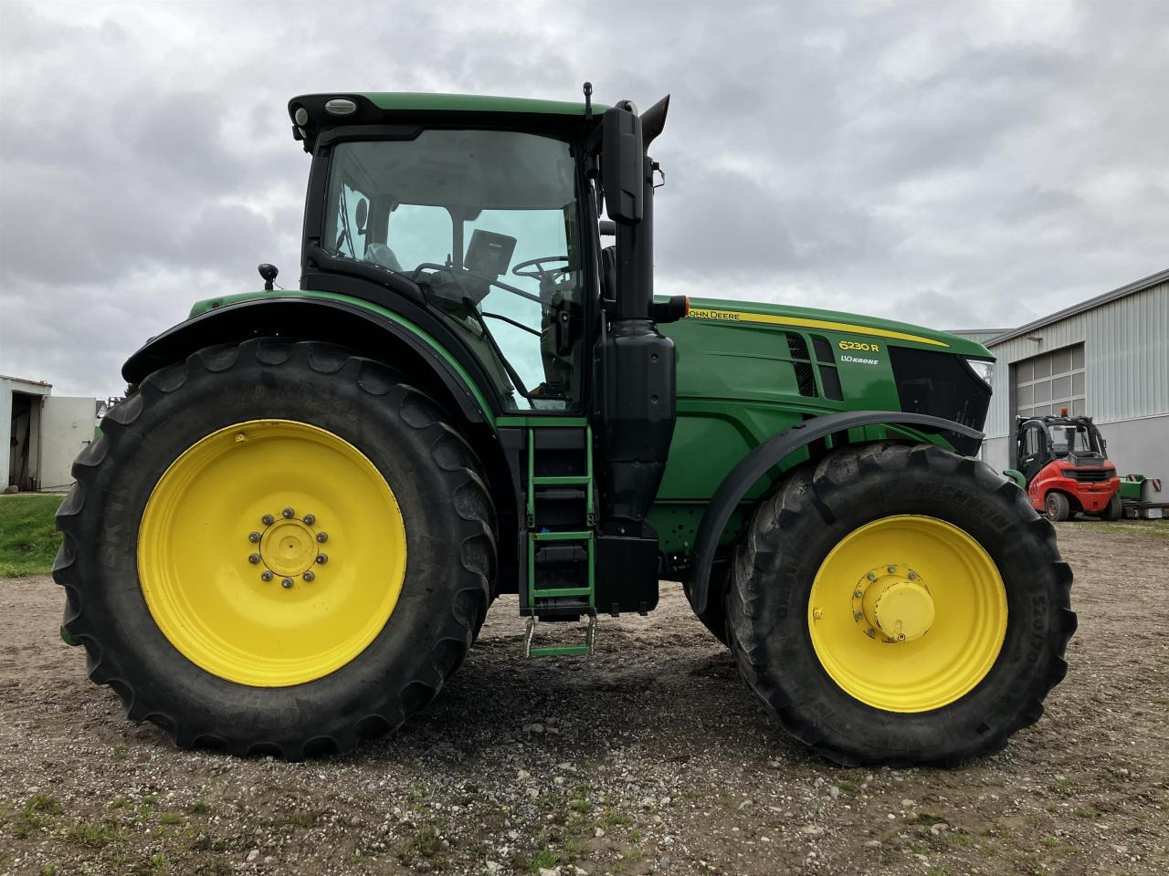 John Deere 6230R - Τρακτέρ: φωτογραφία 2 John Deere 6230R - Τρακτέρ: φωτογραφία 2