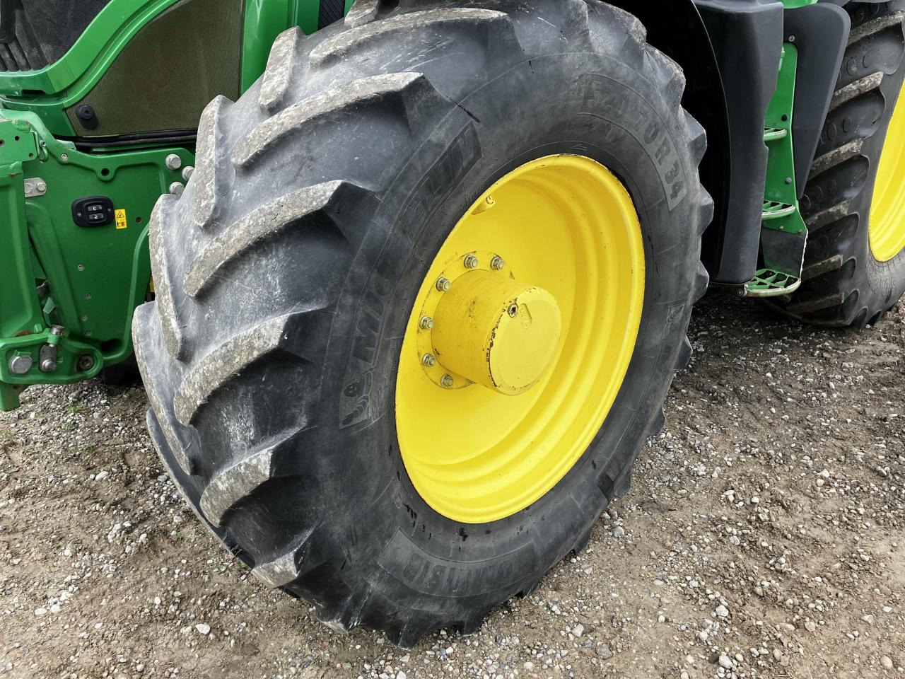 Τρακτέρ John Deere 6230R: φωτογραφία 10 Τρακτέρ John Deere 6230R: φωτογραφία 10